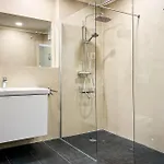 Baltischer Hof 28 *